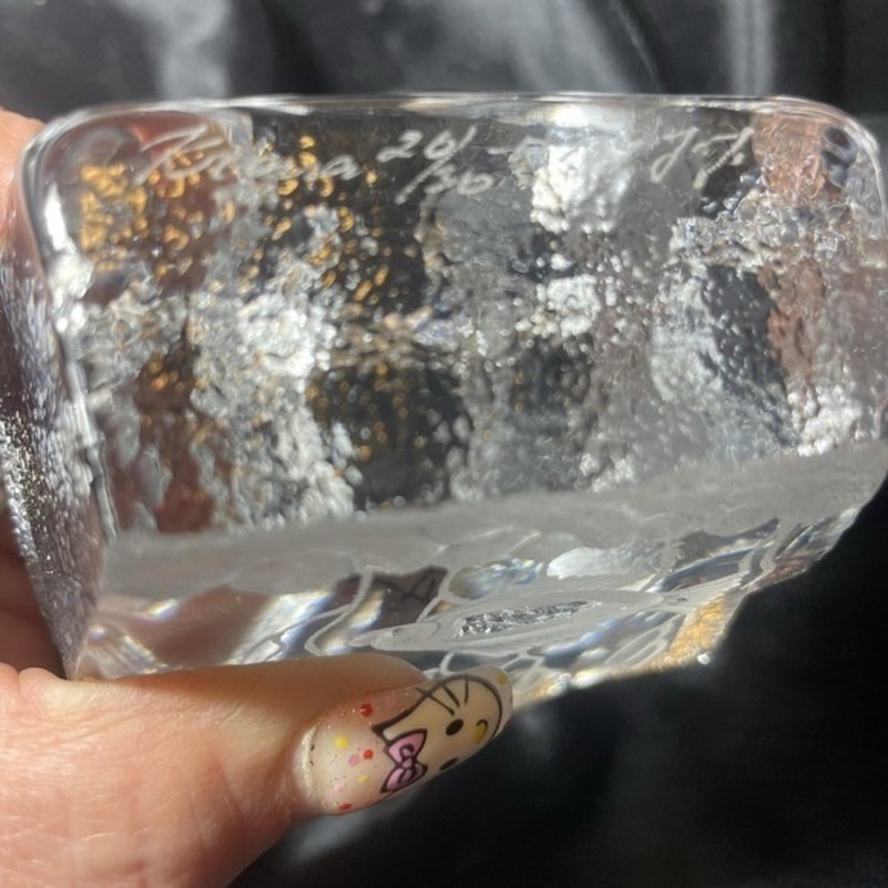 Vtg Fish Paperweight glass Signed and Numbered - Picture 9 of 9